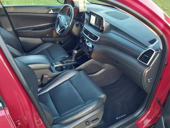 Hyundai Tucson cena 93800 przebieg: 120000, rok produkcji 2019 z Dobrzyca małe 631